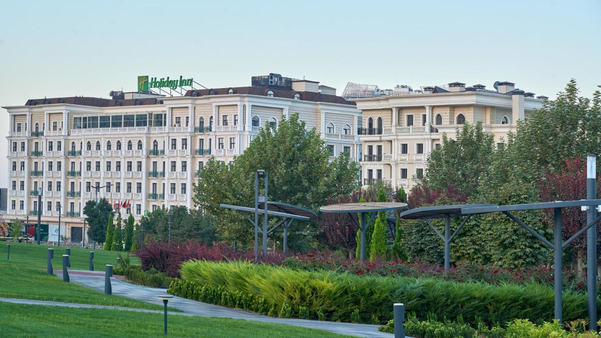 Holiday Inn Tashkent City By Ihg Экстерьер фото