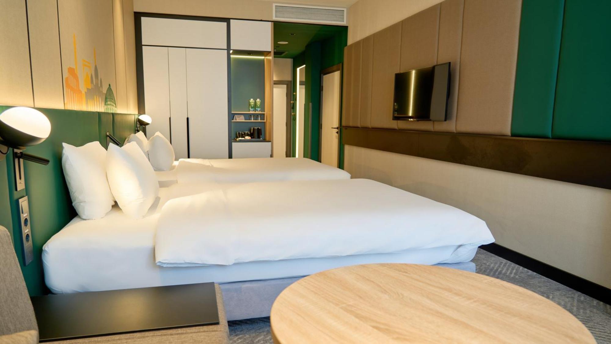 Holiday Inn Tashkent City By Ihg Экстерьер фото