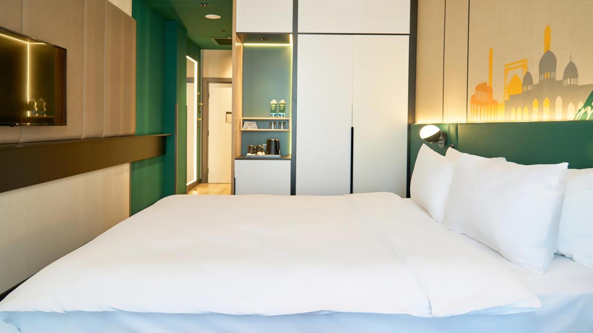 Holiday Inn Tashkent City By Ihg Экстерьер фото
