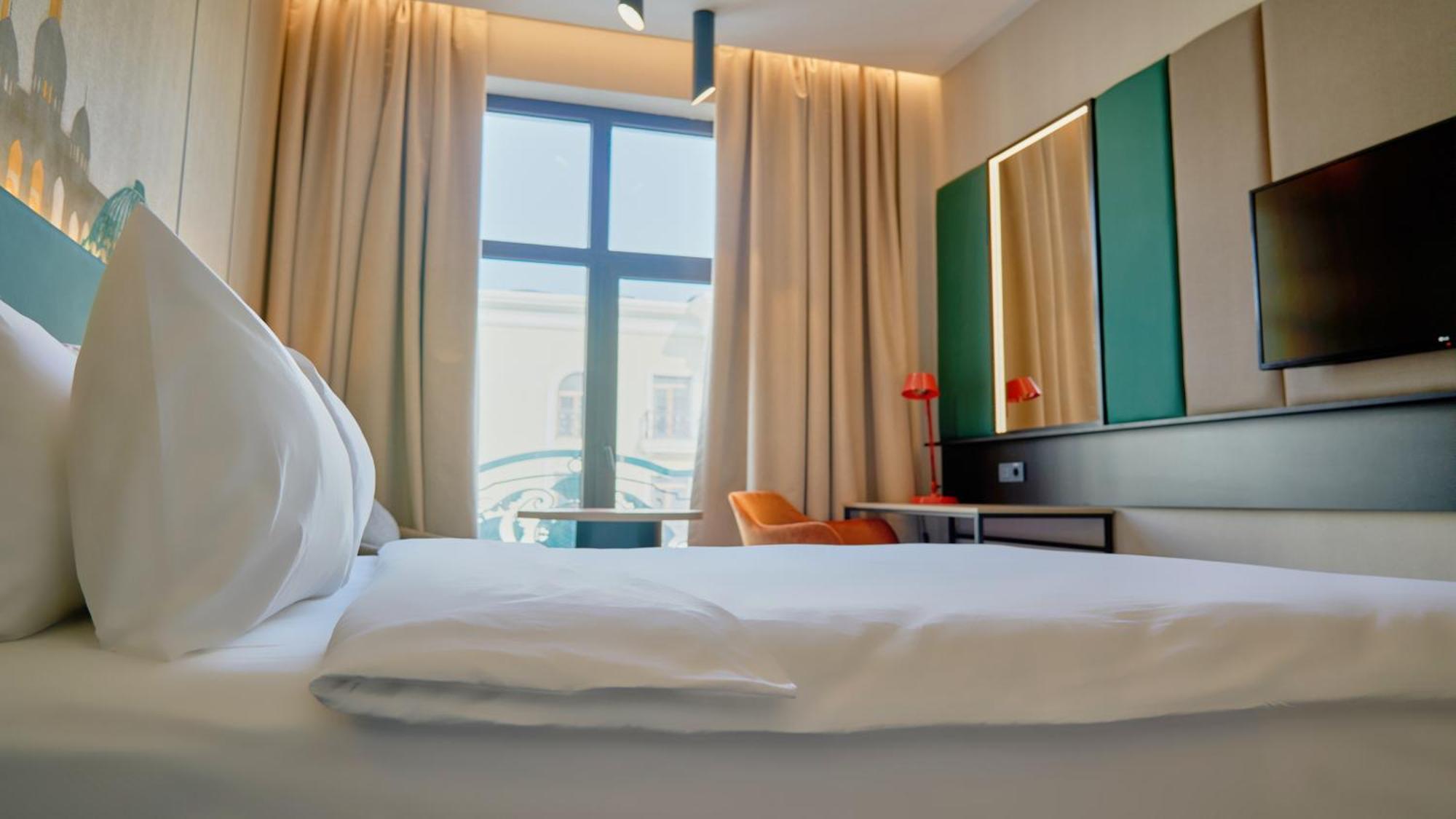 Holiday Inn Tashkent City By Ihg Экстерьер фото