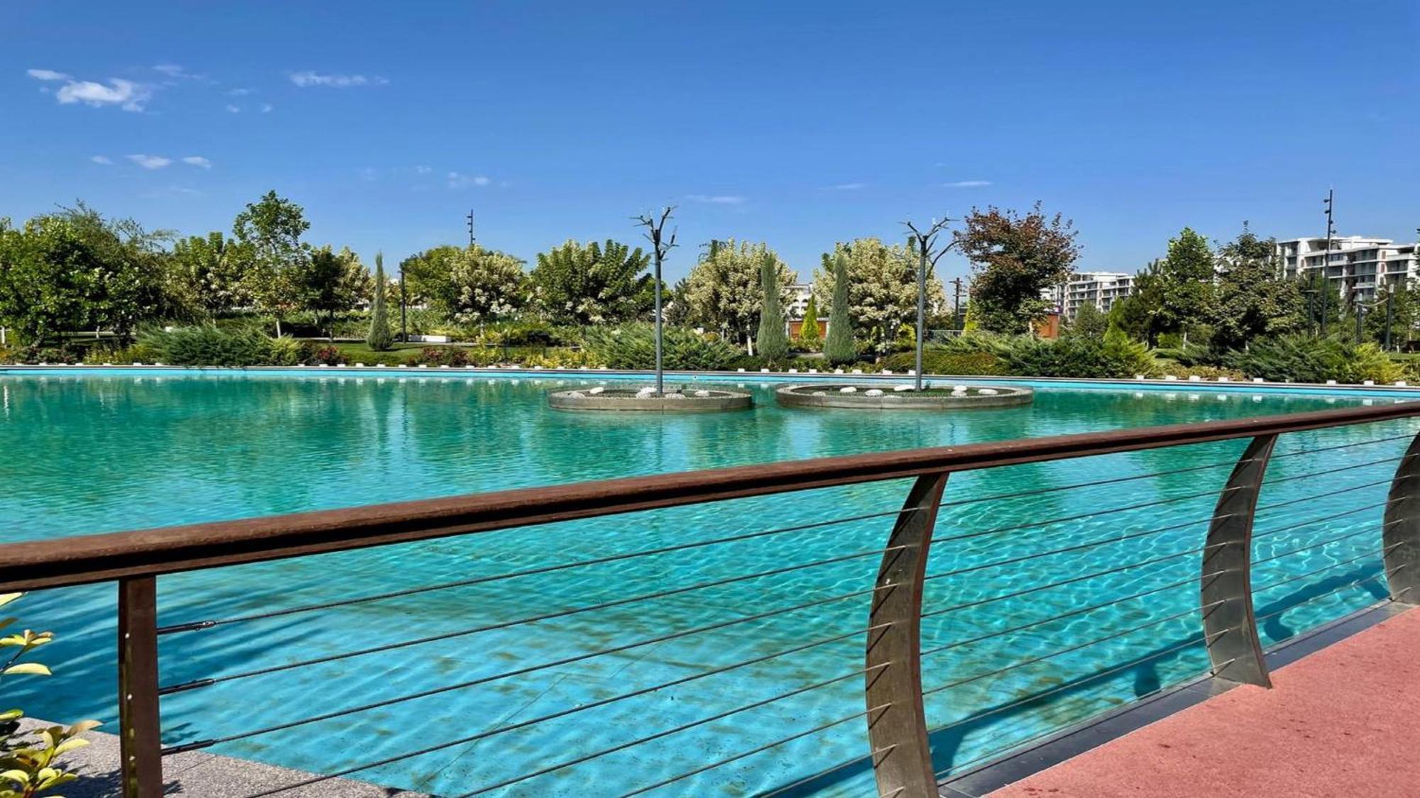 Holiday Inn Tashkent City By Ihg Экстерьер фото