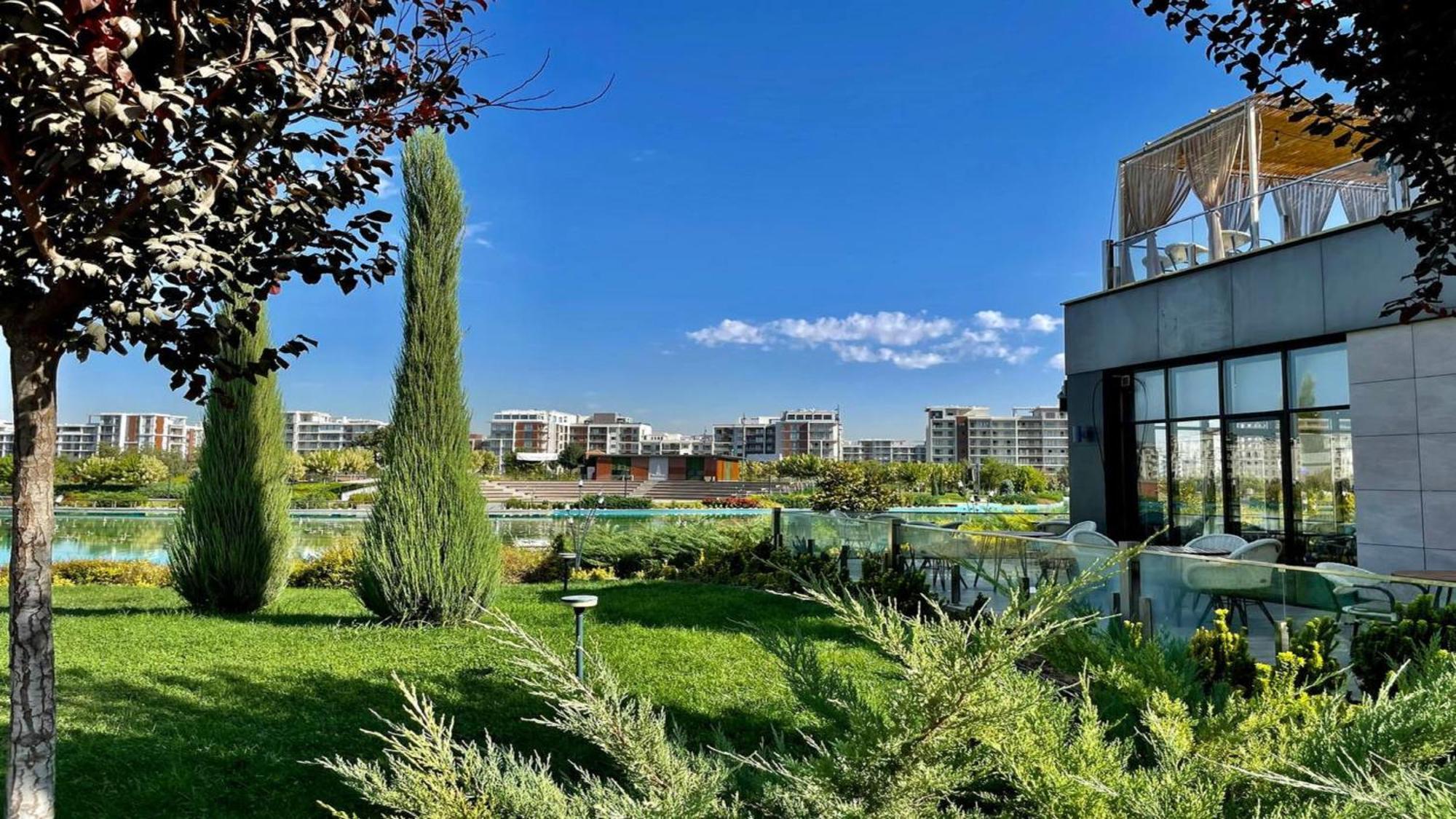 Holiday Inn Tashkent City By Ihg Экстерьер фото